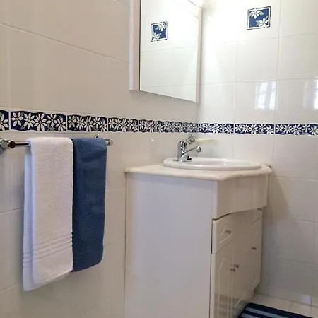 Apartment With 4 Bedrooms In With Wonderful Sea View Balcony And Wifi 100 M From The Beach
